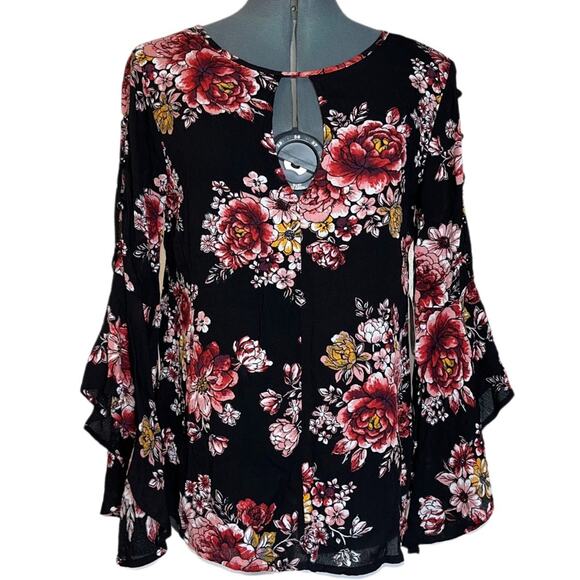 NWT Gypsies & Moondust Gigi Printed Keyhole Top Bell Sleeves Women's Size small - Picture 2 of 16